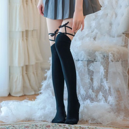Internet celebrity personality Japanese long tube cross tie knee high socks