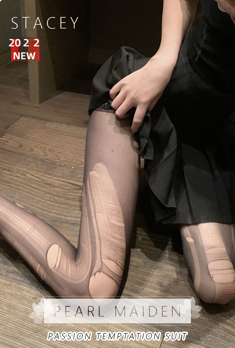 Easy to tear stockings have a unique charm and a sense of rupture