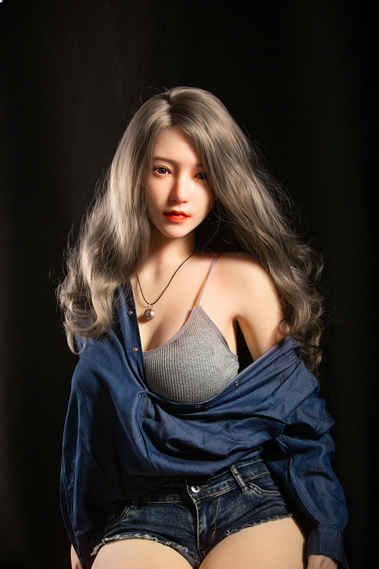 Qitai Qiangqiang 150cm Silicone Head Solid Doll