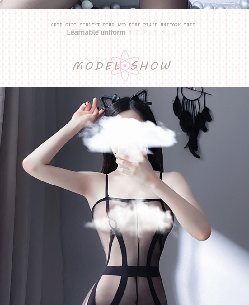 Stacy's temperament is interesting. Underwear shapewear, jumpsuit, backless, open top outfit