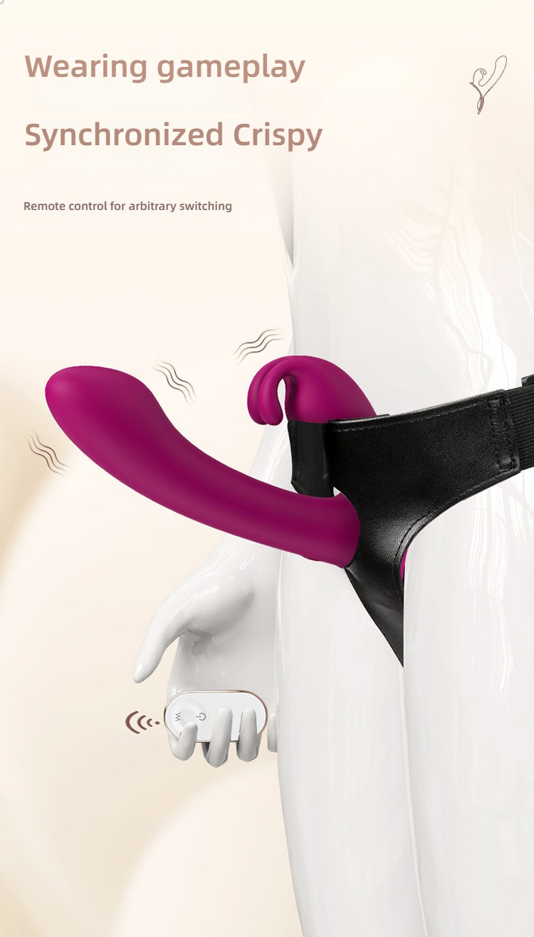 Sihande lesbian doubles shock wearing dildo