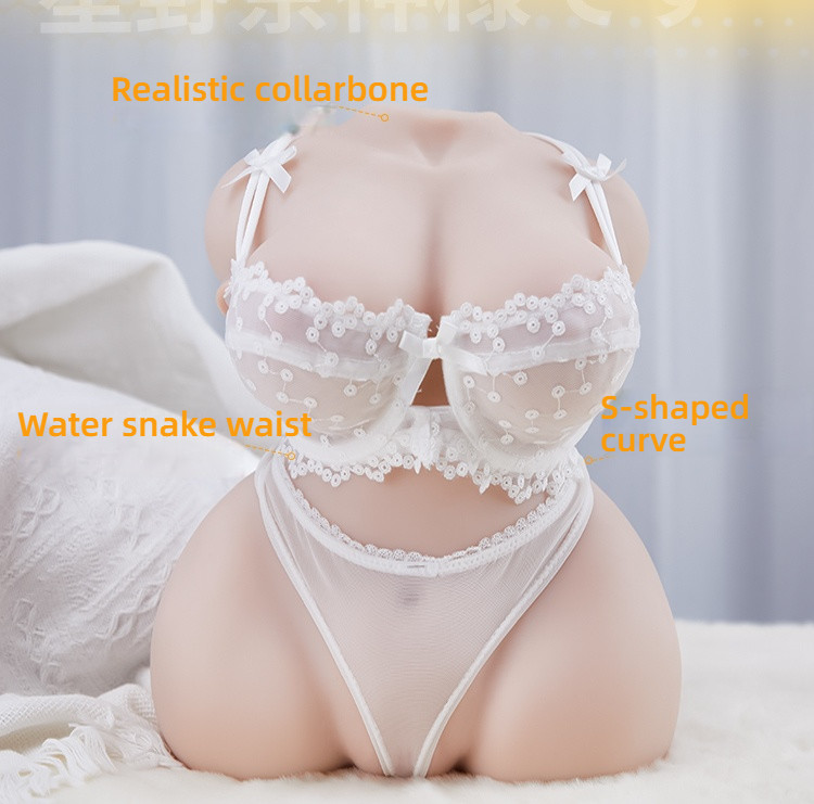 COC Hoshino Nana takes the initiative to suck on a half body inverted model with chest, weighing 13 pounds